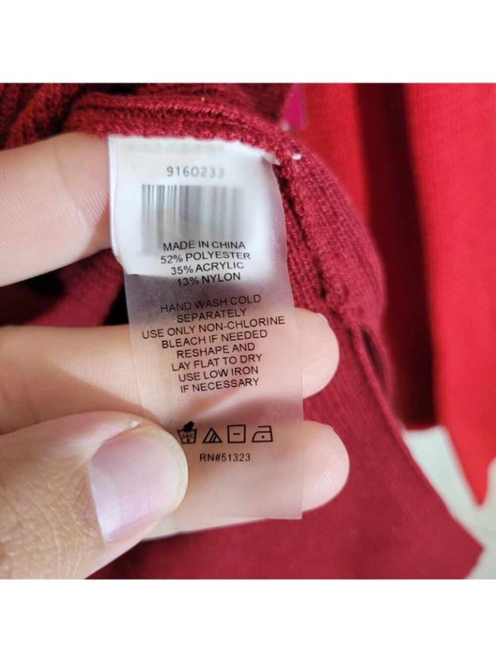 NWT Vince Camuto Sweater Womens M Red Button Shoulder Colorblock Nordstrom - Picture 6 of 11